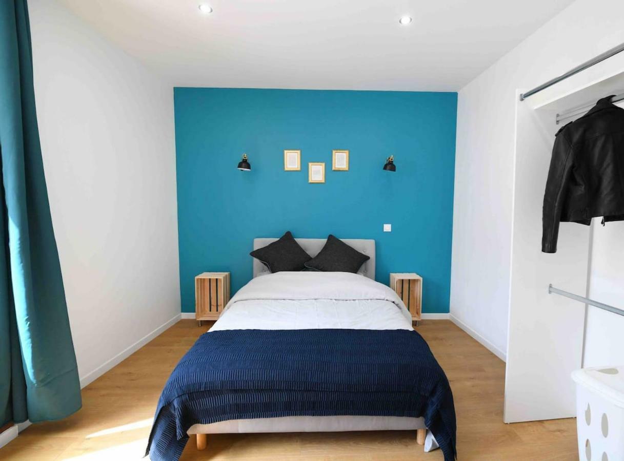 An Authentic Experience With Spa In The Center Poitiers Buitenkant foto